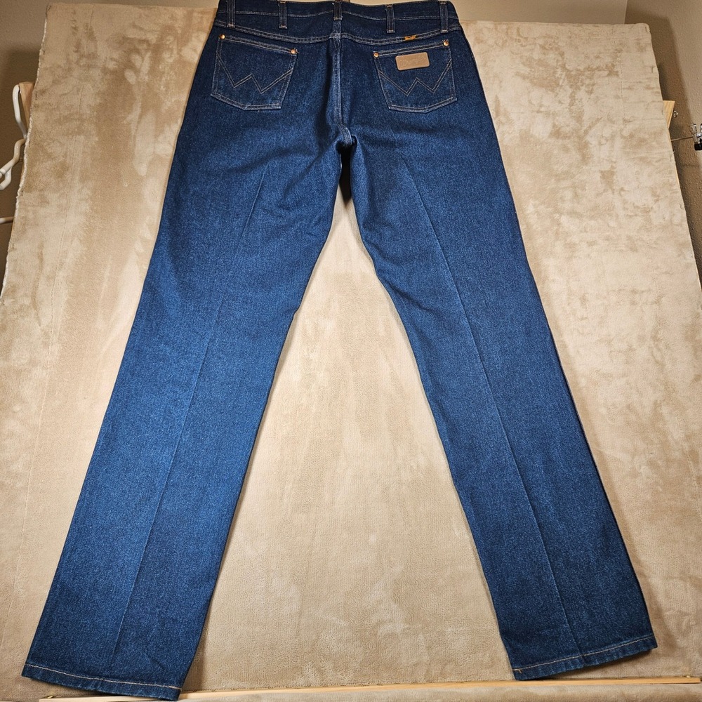 Wrangler Mens Cowboy Cut 13MWZPW Rigid Indigo Jeans 37x36 High Rise Straight Leg - Picture 8 of 9